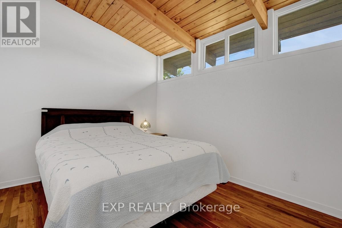 












2986 BEAMAN LANE

,
Ottawa,




Ontario
K0G1J0

