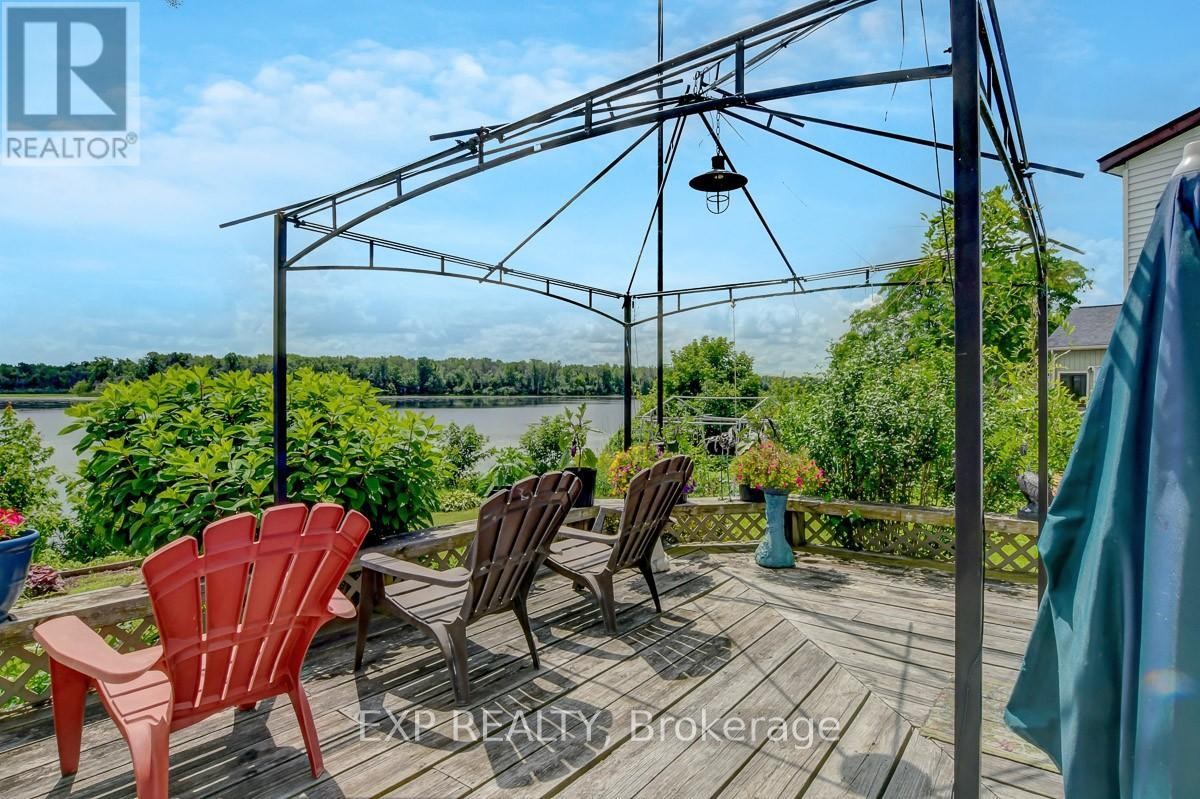 












2986 BEAMAN LANE

,
Ottawa,




Ontario
K0G1J0

