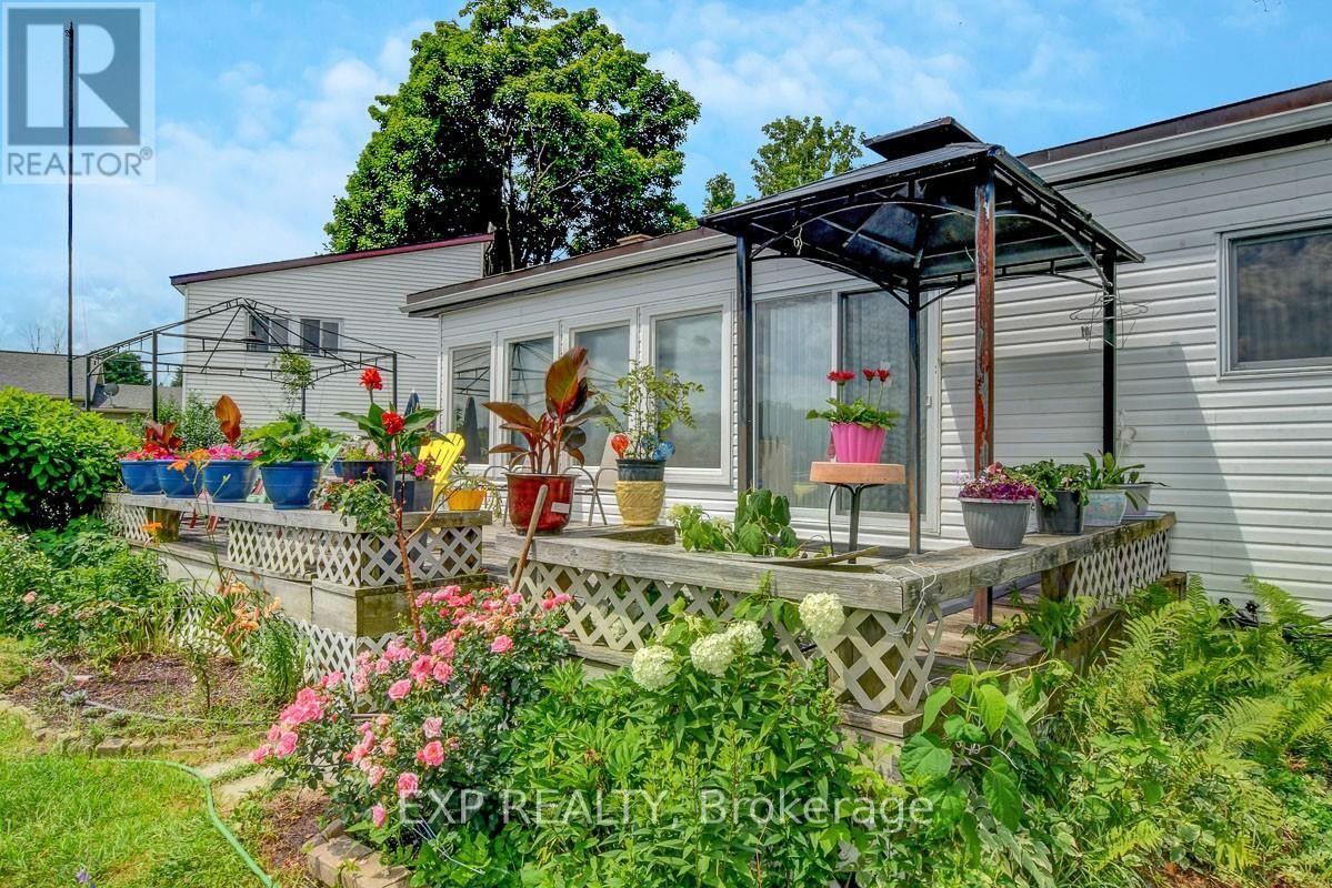 












2986 BEAMAN LANE

,
Ottawa,




Ontario
K0G1J0


