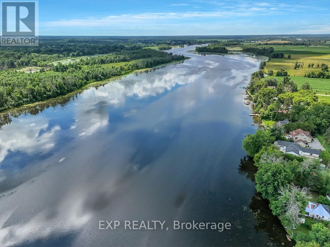












2986 BEAMAN LANE

,
Ottawa,




Ontario
K0G1J0


