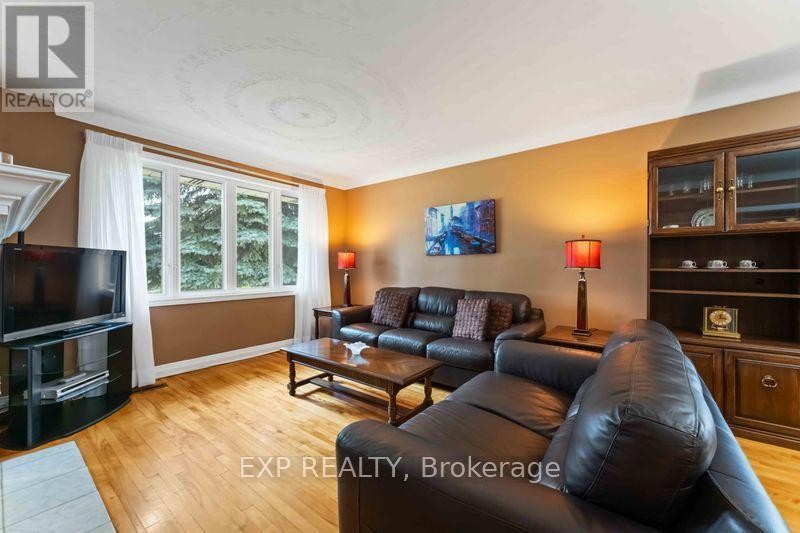 












6 LYALL STREET

,
Ottawa,




Ontario
K2E5G6

