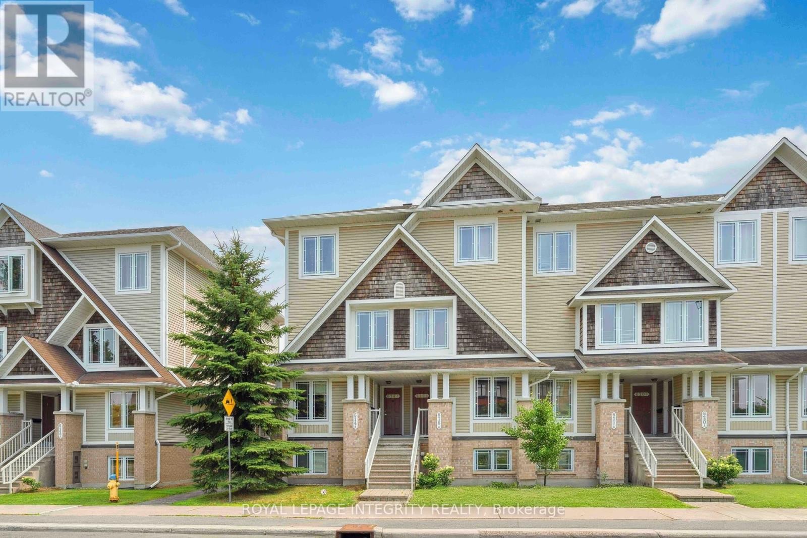 












A - 616 CHAPMAN MILLS DRIVE

,
Ottawa,




Ontario
K2J0V4

