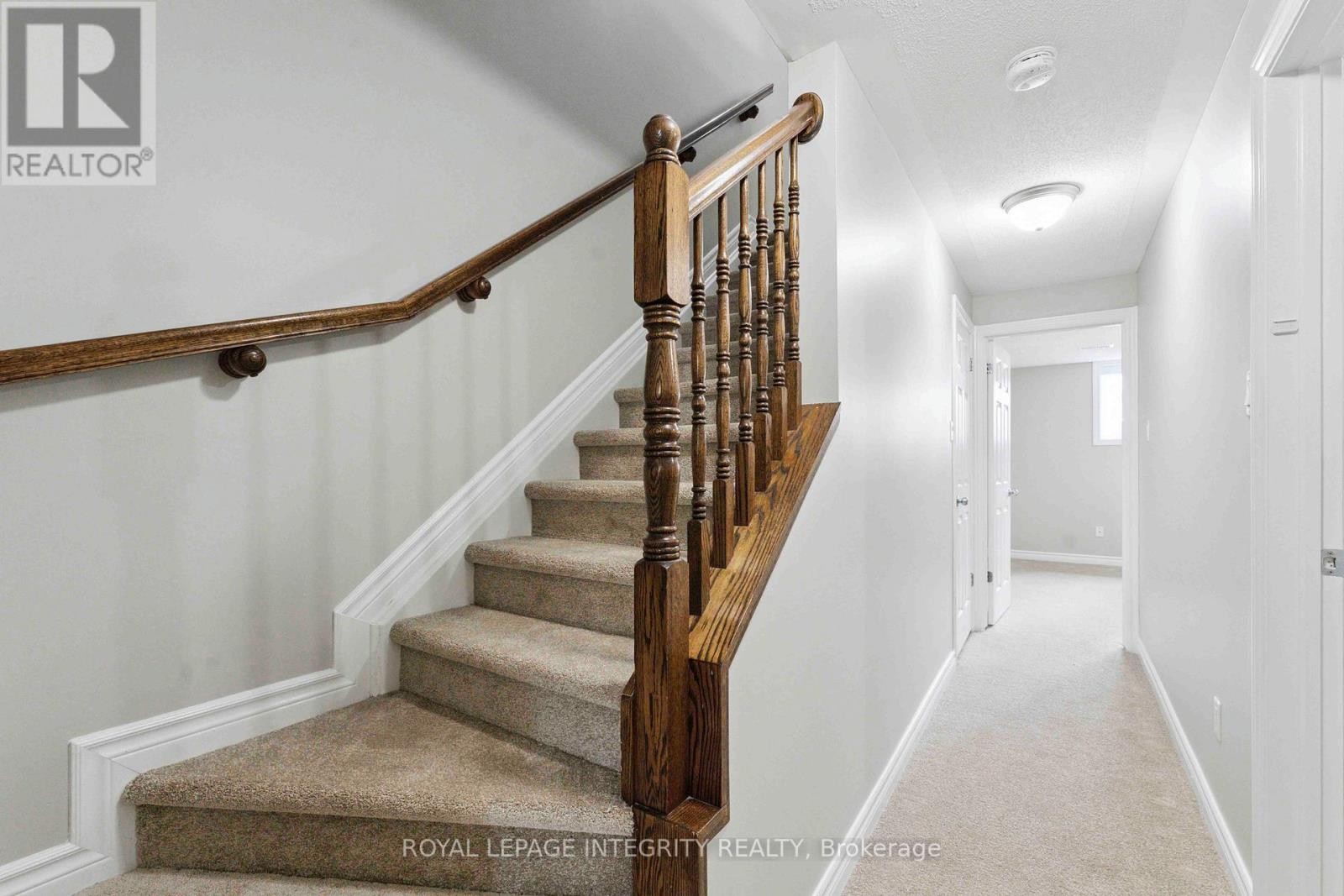 












A - 616 CHAPMAN MILLS DRIVE

,
Ottawa,




Ontario
K2J0V4

