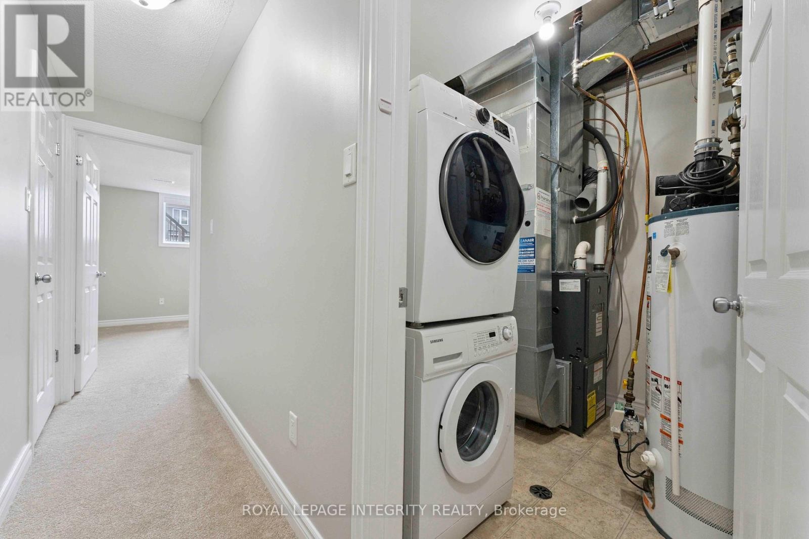 












A - 616 CHAPMAN MILLS DRIVE

,
Ottawa,




Ontario
K2J0V4

