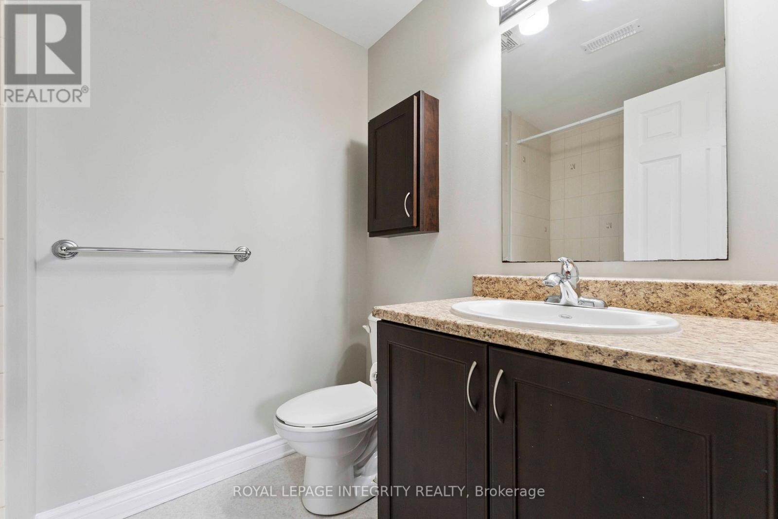 












A - 616 CHAPMAN MILLS DRIVE

,
Ottawa,




Ontario
K2J0V4

