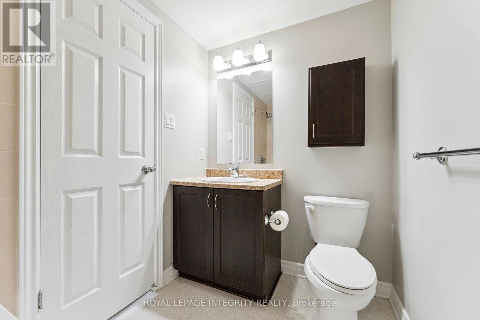 












A - 616 CHAPMAN MILLS DRIVE

,
Ottawa,




Ontario
K2J0V4

