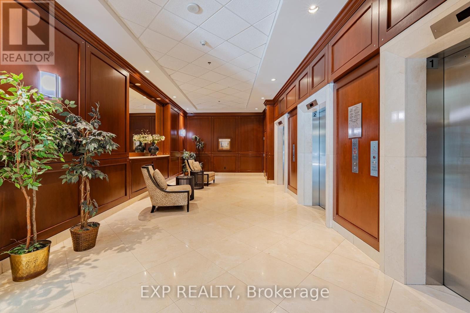 












302 - 200 RIDEAU STREET

,
Ottawa,




Ontario
K1N5Y1


