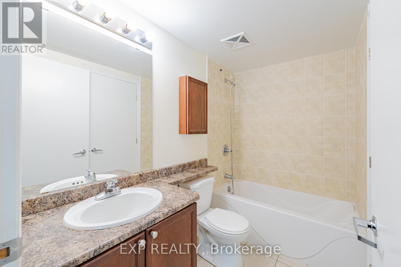 












302 - 200 RIDEAU STREET

,
Ottawa,




Ontario
K1N5Y1

