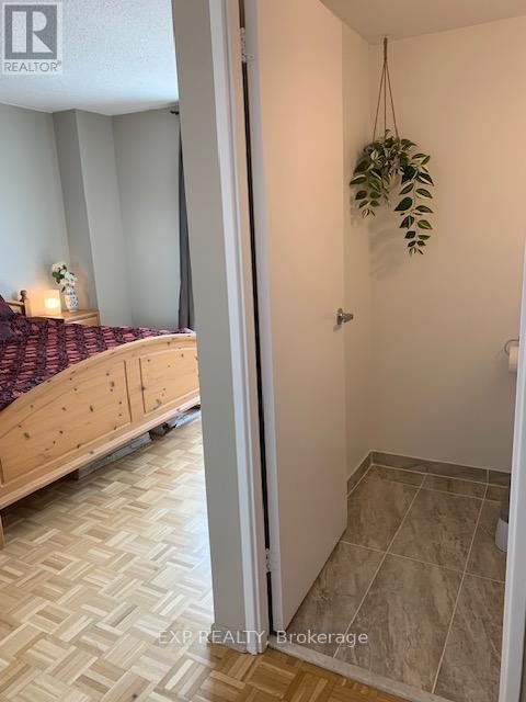 












2006 - 2625 REGINA STREET

,
Ottawa,




Ontario
K2B5W8

