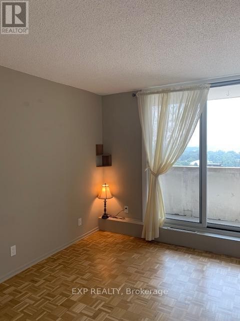 












2006 - 2625 REGINA STREET

,
Ottawa,




Ontario
K2B5W8

