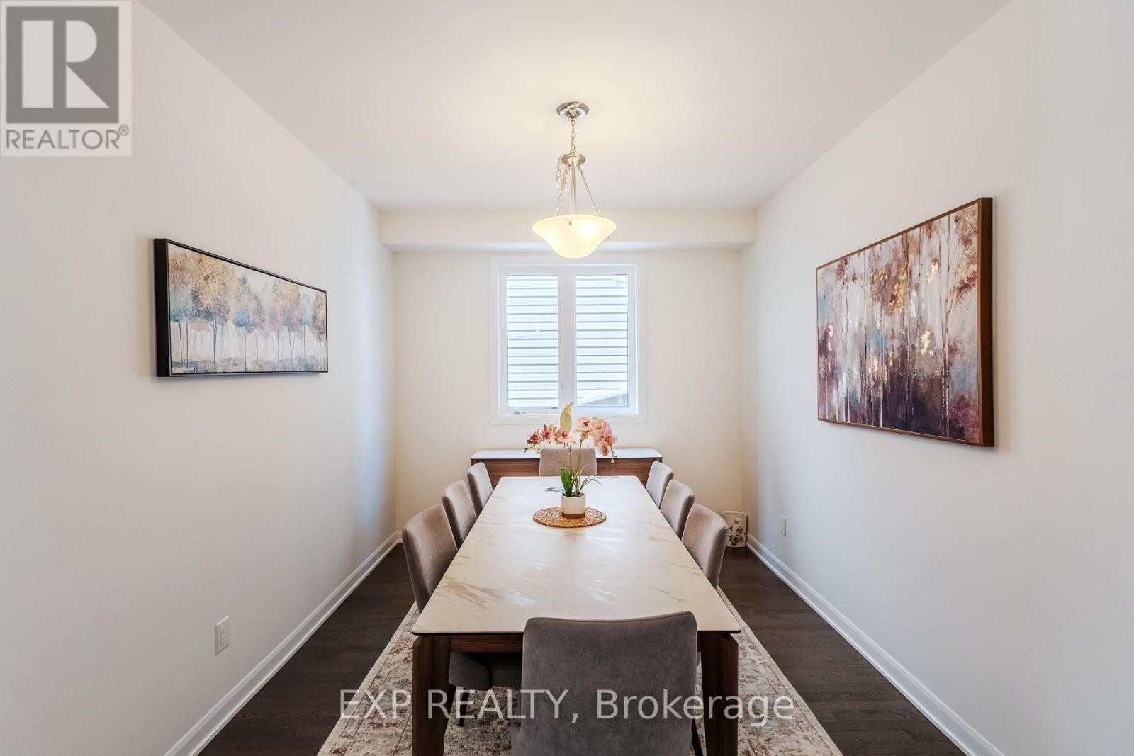 












818 CAPPAMORE DRIVE

,
Ottawa,




Ontario
K2J6V6

