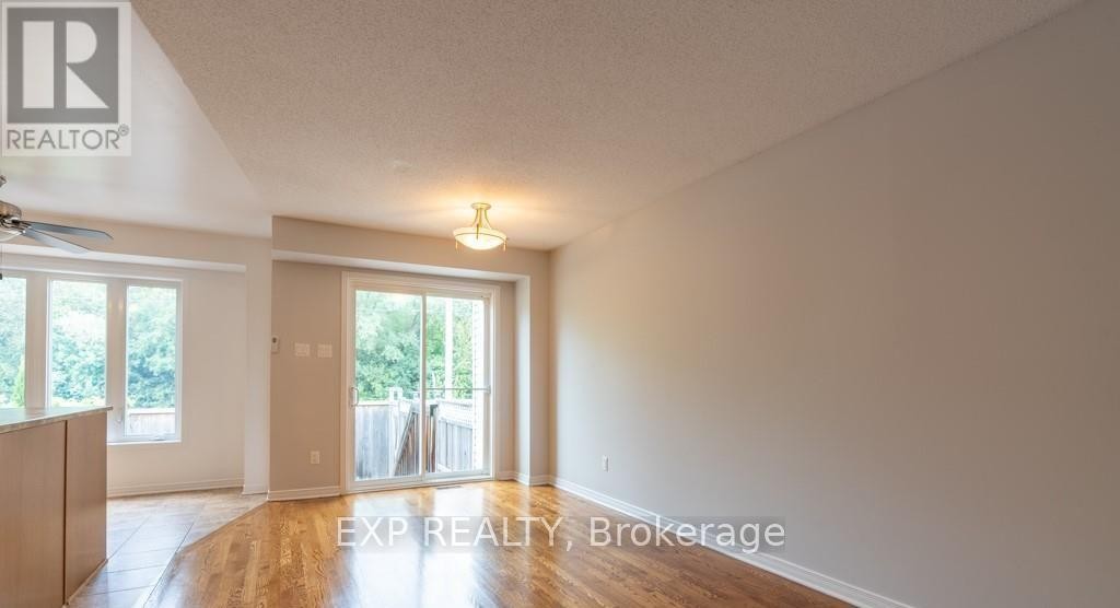 












282 MACOUN CIRCLE

,
Ottawa,




Ontario
K1T0H9

