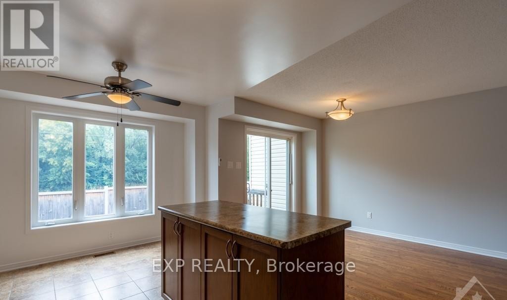












282 MACOUN CIRCLE

,
Ottawa,




Ontario
K1T0H9

