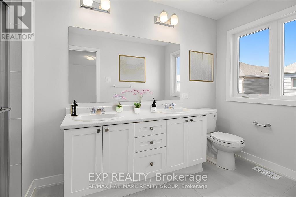 












1027 SHOWMAN STREET

,
Ottawa,




Ontario
K0A2Z0

