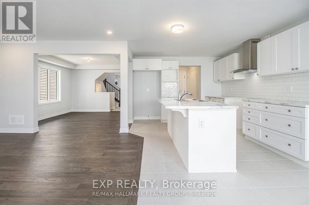












1027 SHOWMAN STREET

,
Ottawa,




Ontario
K0A2Z0

