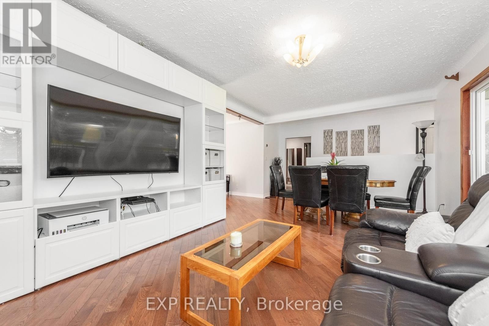 












1807 OLD SECOND LINE ROAD

,
Ottawa,




Ontario
K2K1X7

