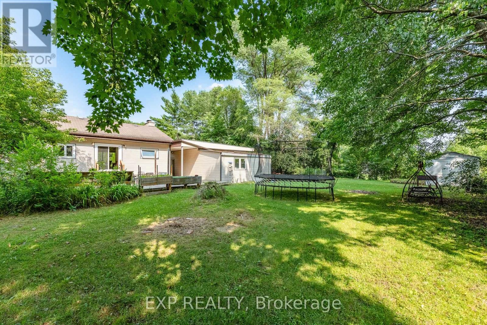 












1807 OLD SECOND LINE ROAD

,
Ottawa,




Ontario
K2K1X7

