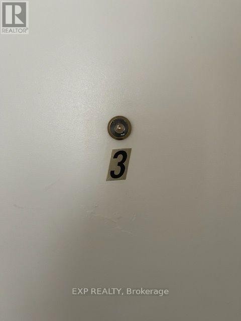 












UNIT #3 - 96 ONTARIO STREET

,
Ottawa,




Ontario
K1K1K9

