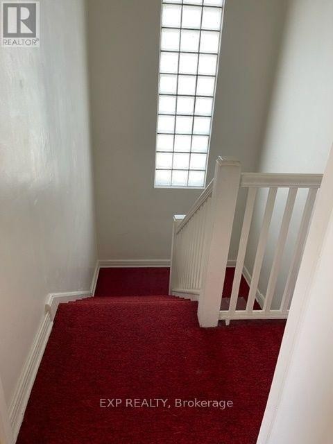 












UNIT #3 - 96 ONTARIO STREET

,
Ottawa,




Ontario
K1K1K9

