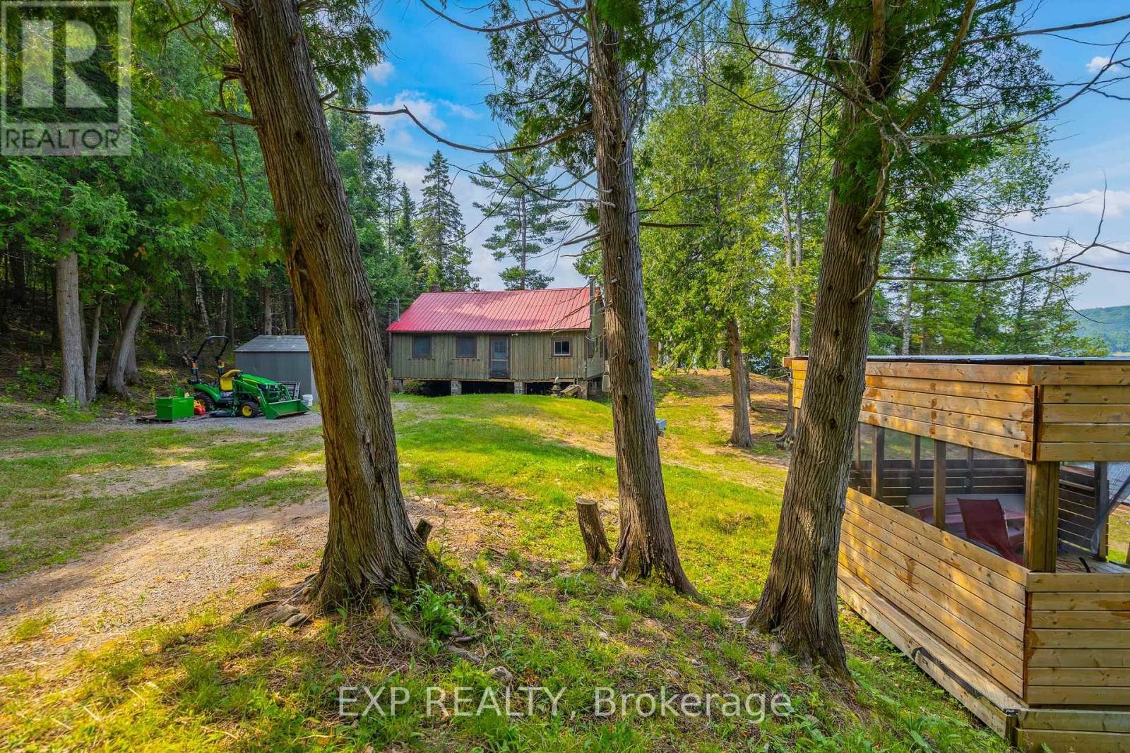 












366 HOLLY LANE

,
Brudenell, Lyndoch and Raglan,




Ontario
K0J2A0

