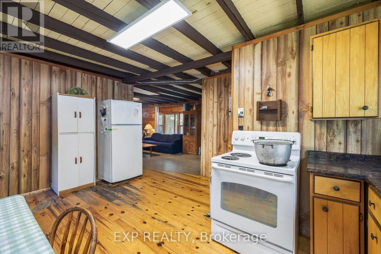 












366 HOLLY LANE

,
Brudenell, Lyndoch and Raglan,




Ontario
K0J2A0

