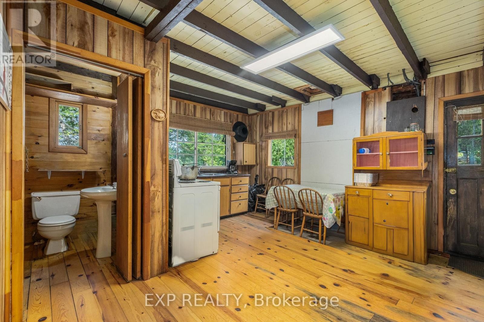 












366 HOLLY LANE

,
Brudenell, Lyndoch and Raglan,




Ontario
K0J2A0

