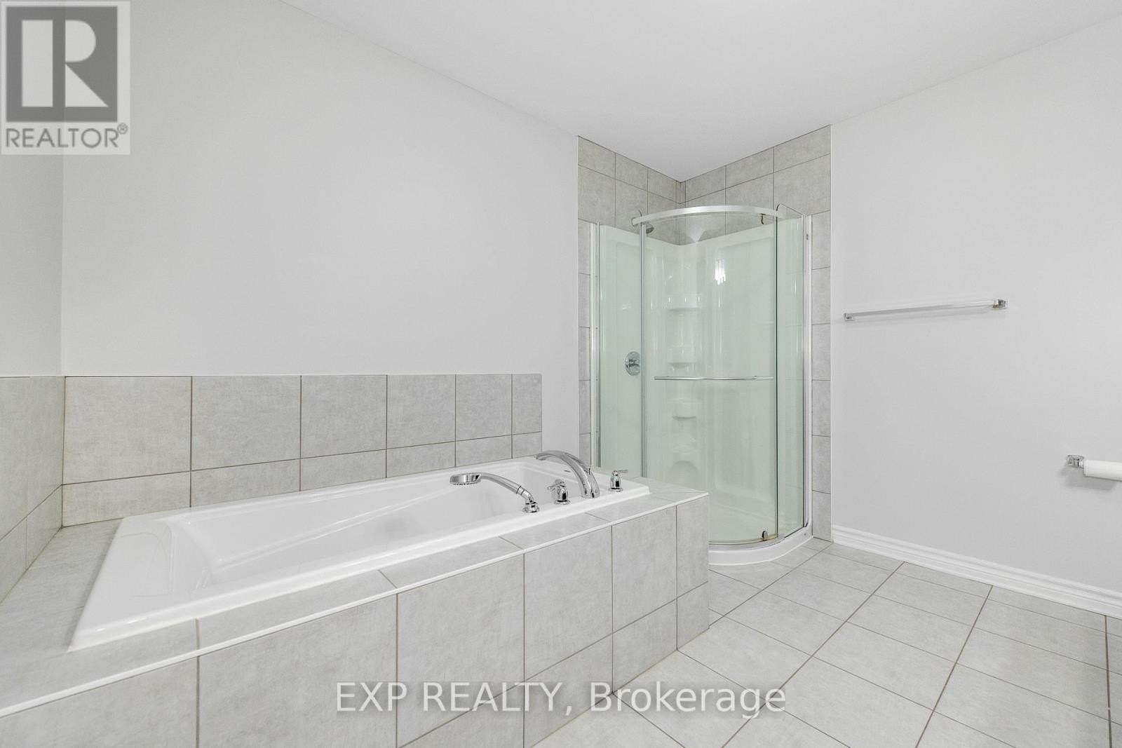 












241 KING STREET

,
Carleton Place,




Ontario
K7C1G3

