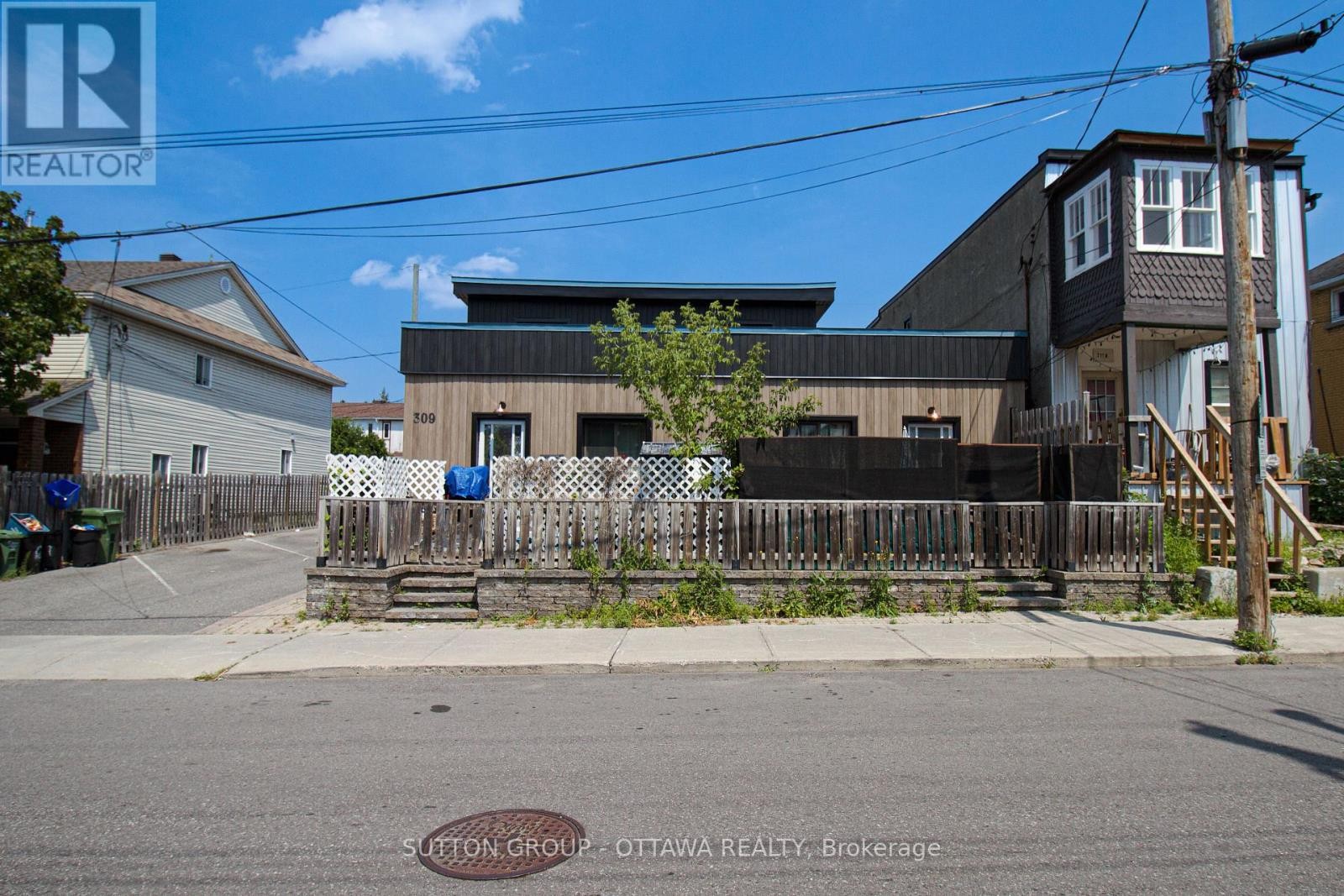 












309 CYR AVENUE

,
Ottawa,




Ontario
K1L7N6

