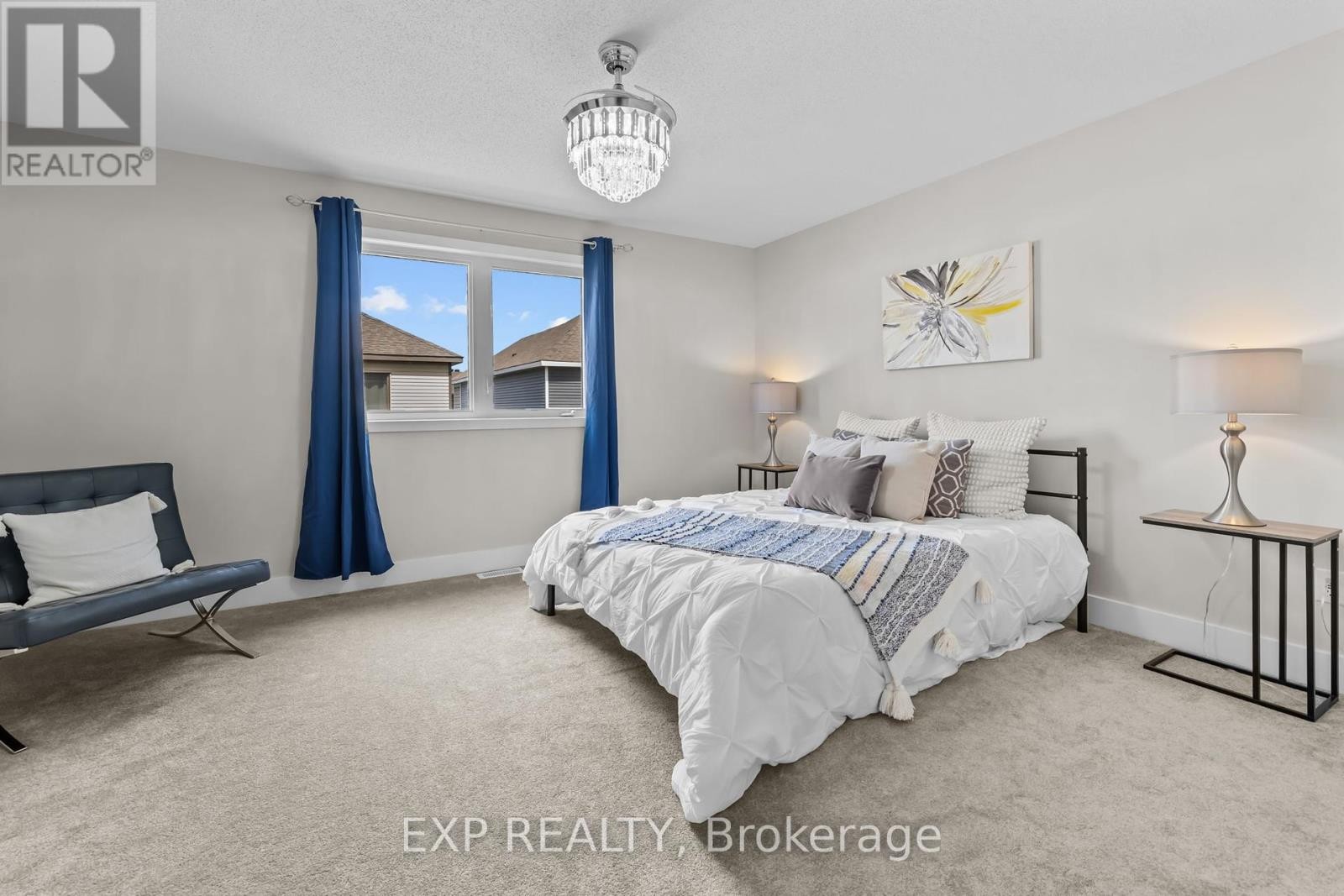 












288 BILLRIAN CRESCENT S

,
Ottawa,




Ontario
K2S3A4

