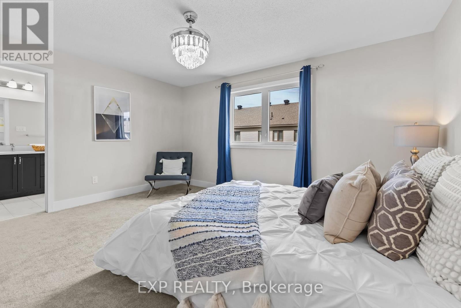 












288 BILLRIAN CRESCENT S

,
Ottawa,




Ontario
K2S3A4


