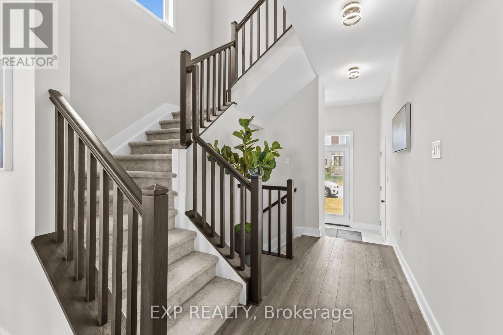 












288 BILLRIAN CRESCENT S

,
Ottawa,




Ontario
K2S3A4

