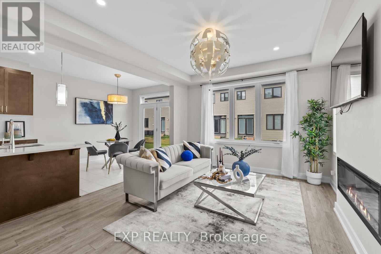 












288 BILLRIAN CRESCENT S

,
Ottawa,




Ontario
K2S3A4

