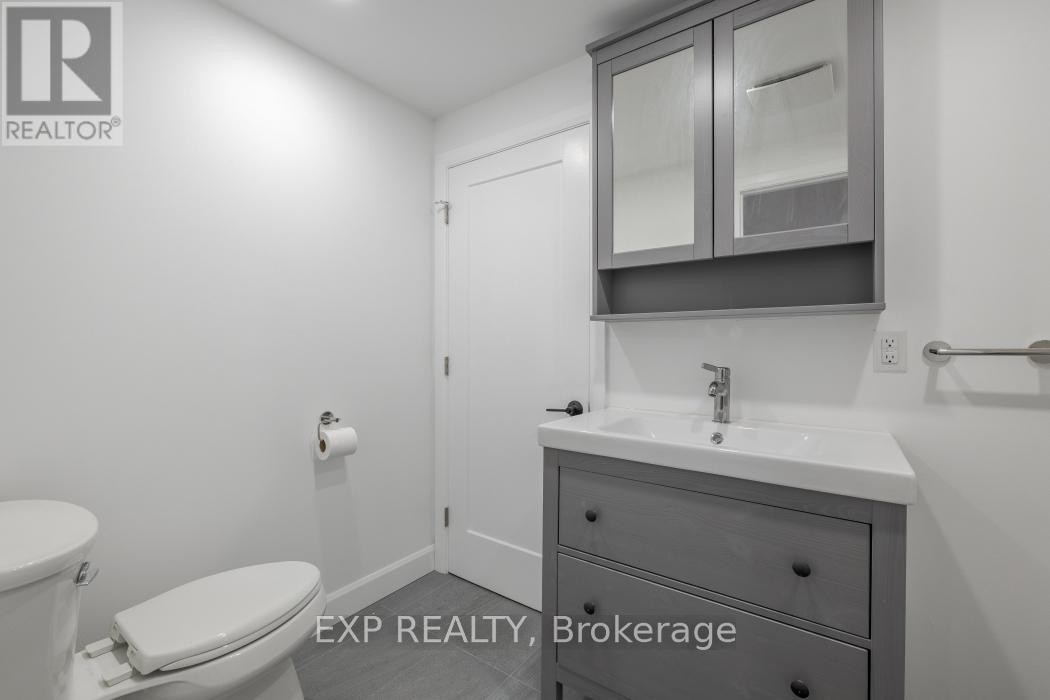 












1940 NORWOOD AVENUE

,
Ottawa,




Ontario
K1H5K6

