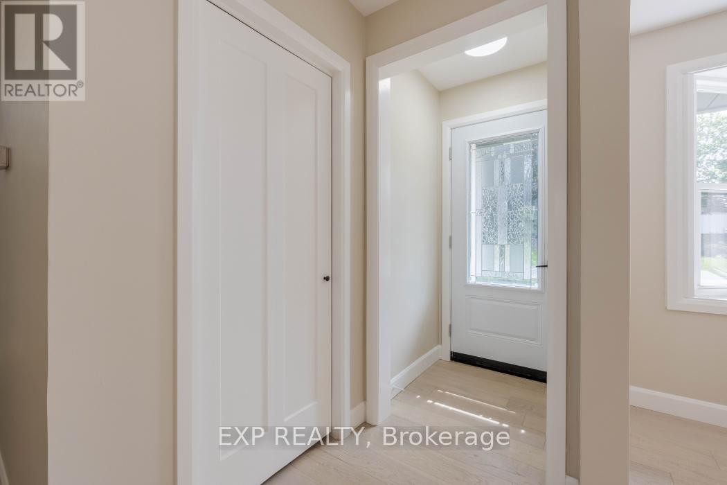 












1940 NORWOOD AVENUE

,
Ottawa,




Ontario
K1H5K6

