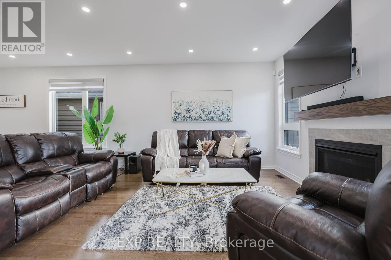 












80 PALFREY WAY

,
Ottawa,




Ontario
K2V0B3

