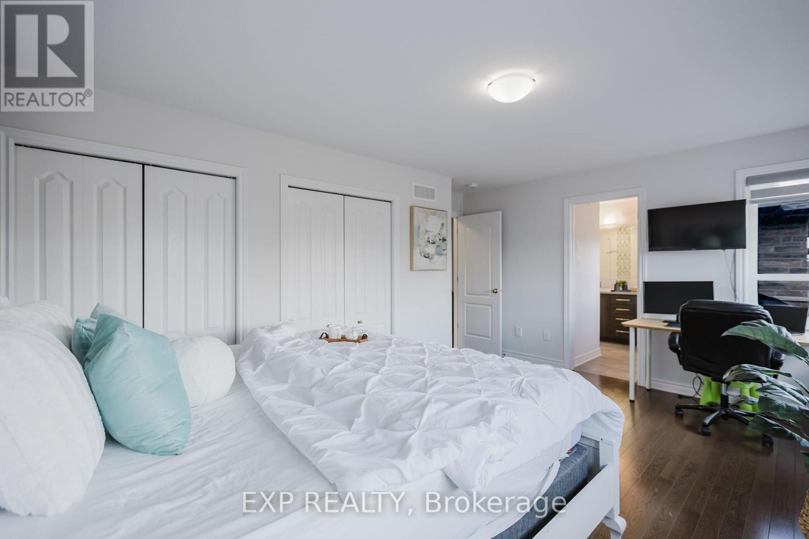 












80 PALFREY WAY

,
Ottawa,




Ontario
K2V0B3

