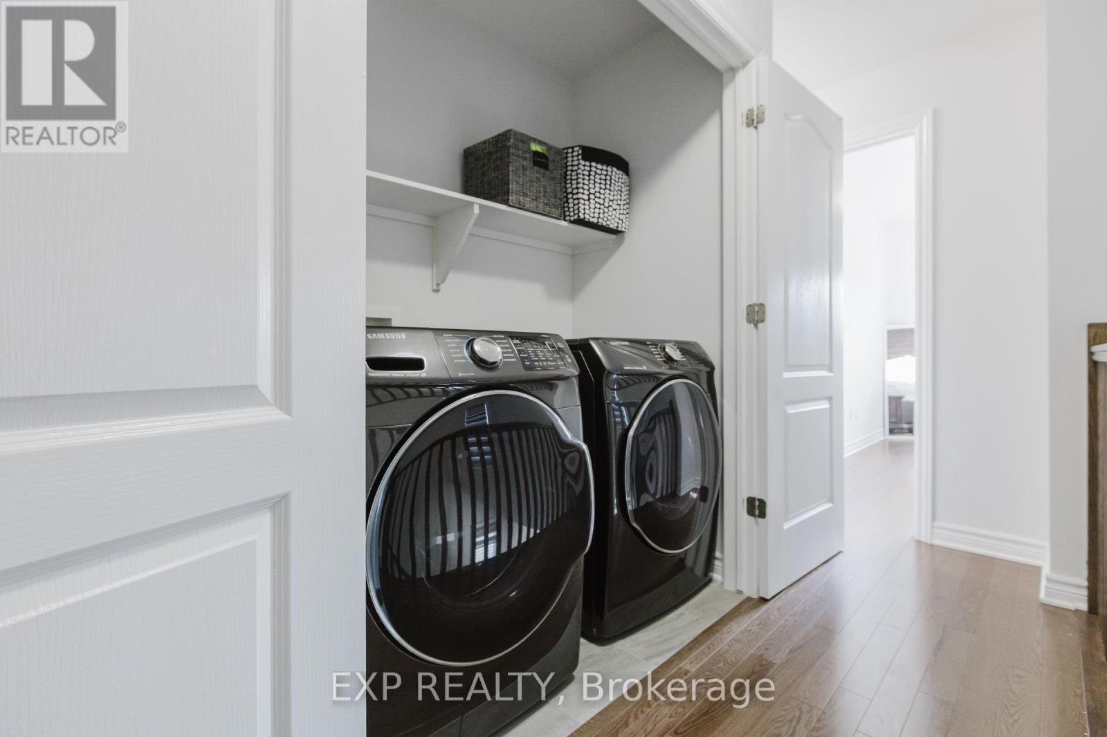 












80 PALFREY WAY

,
Ottawa,




Ontario
K2V0B3

