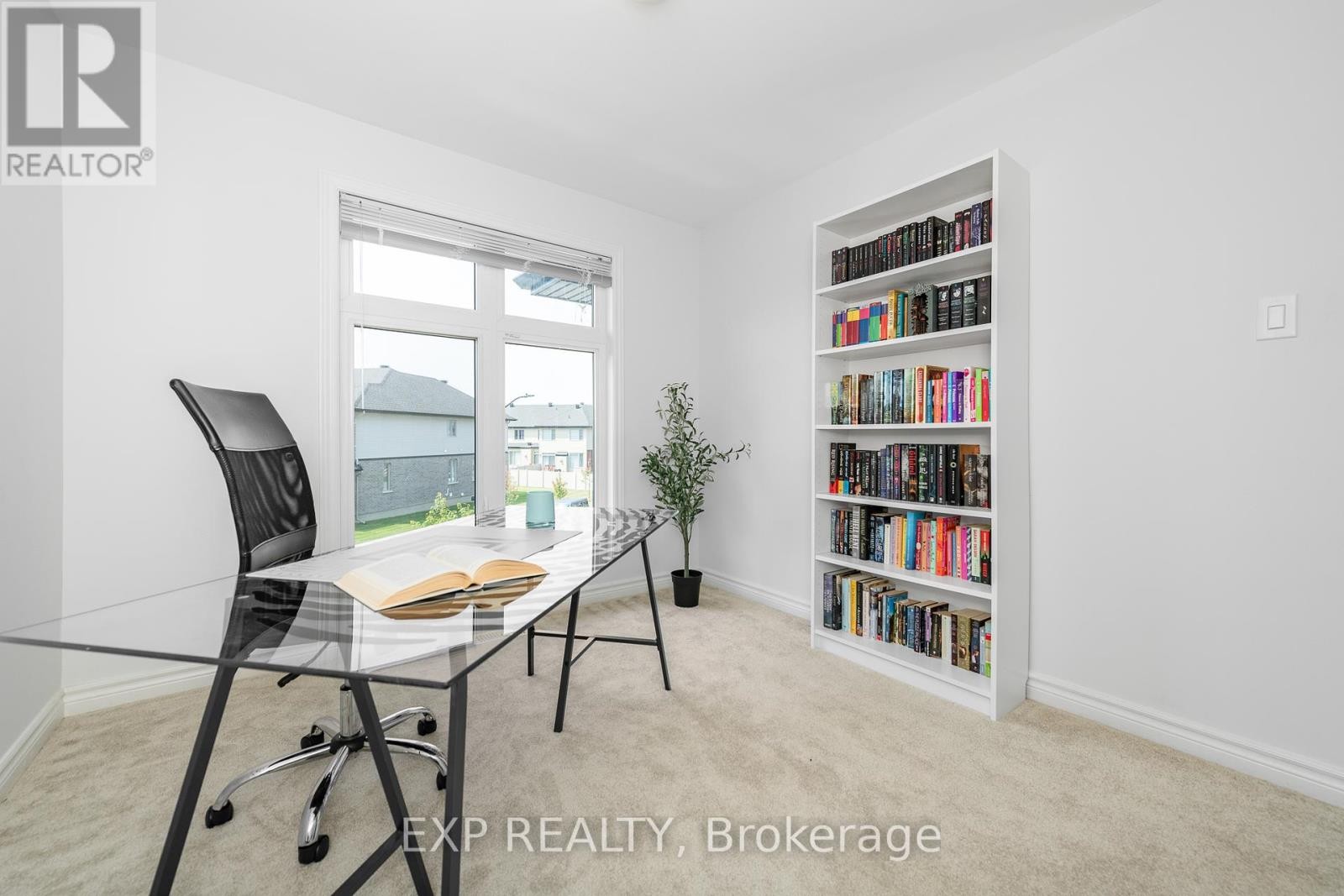












709 CAPRICORN CIRCLE

,
Ottawa,




Ontario
K4M0J5

