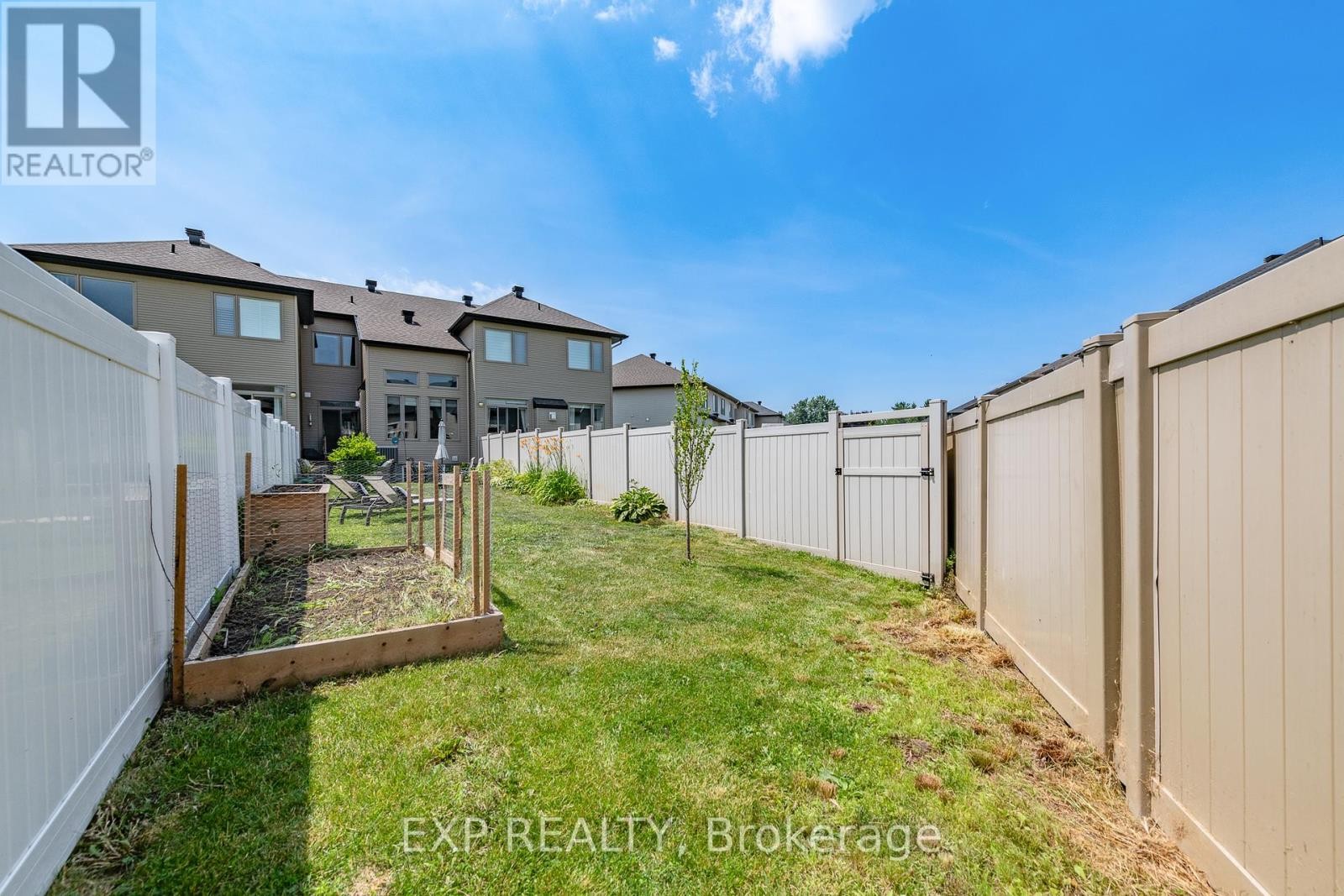 












709 CAPRICORN CIRCLE

,
Ottawa,




Ontario
K4M0J5

