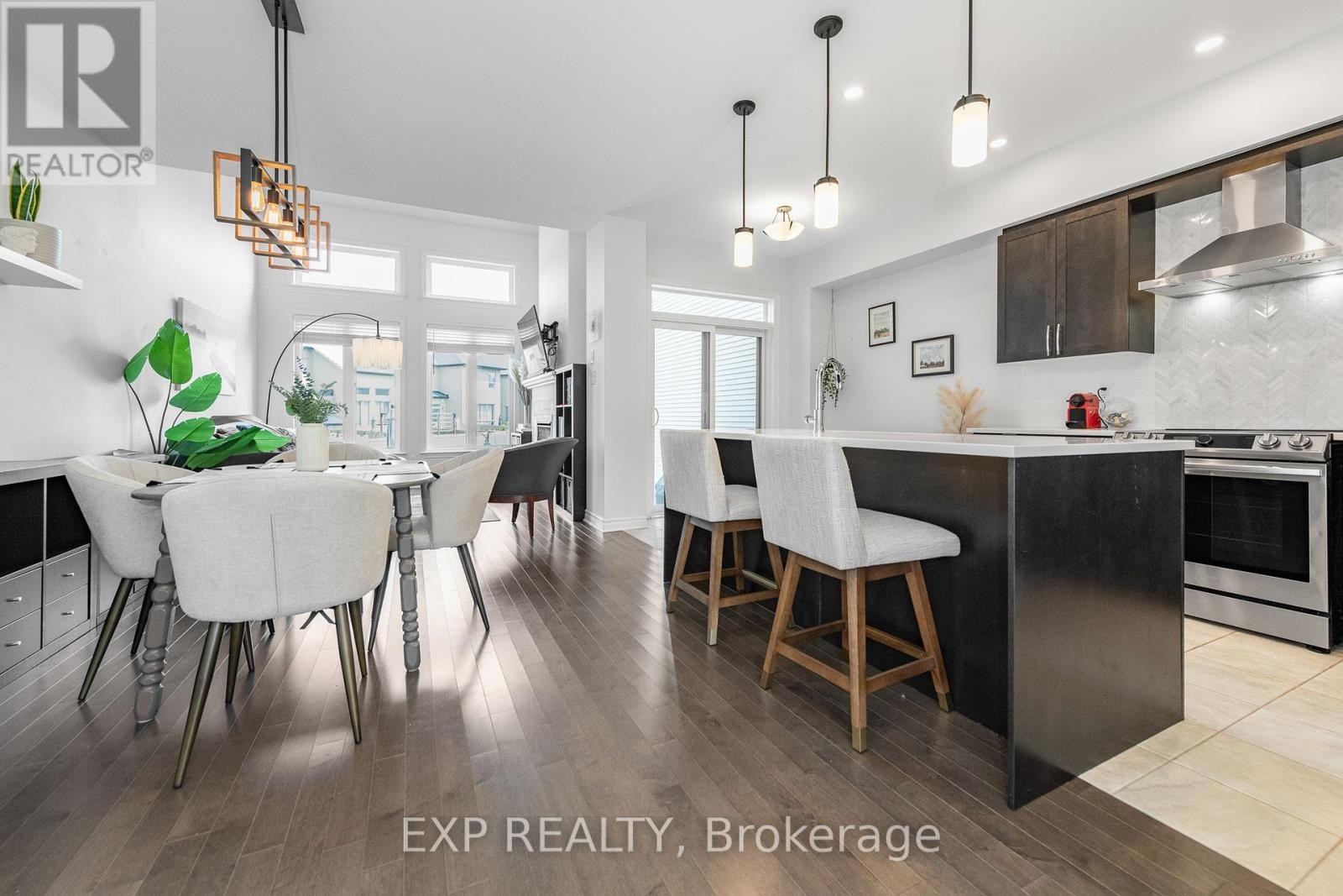 












709 CAPRICORN CIRCLE

,
Ottawa,




Ontario
K4M0J5

