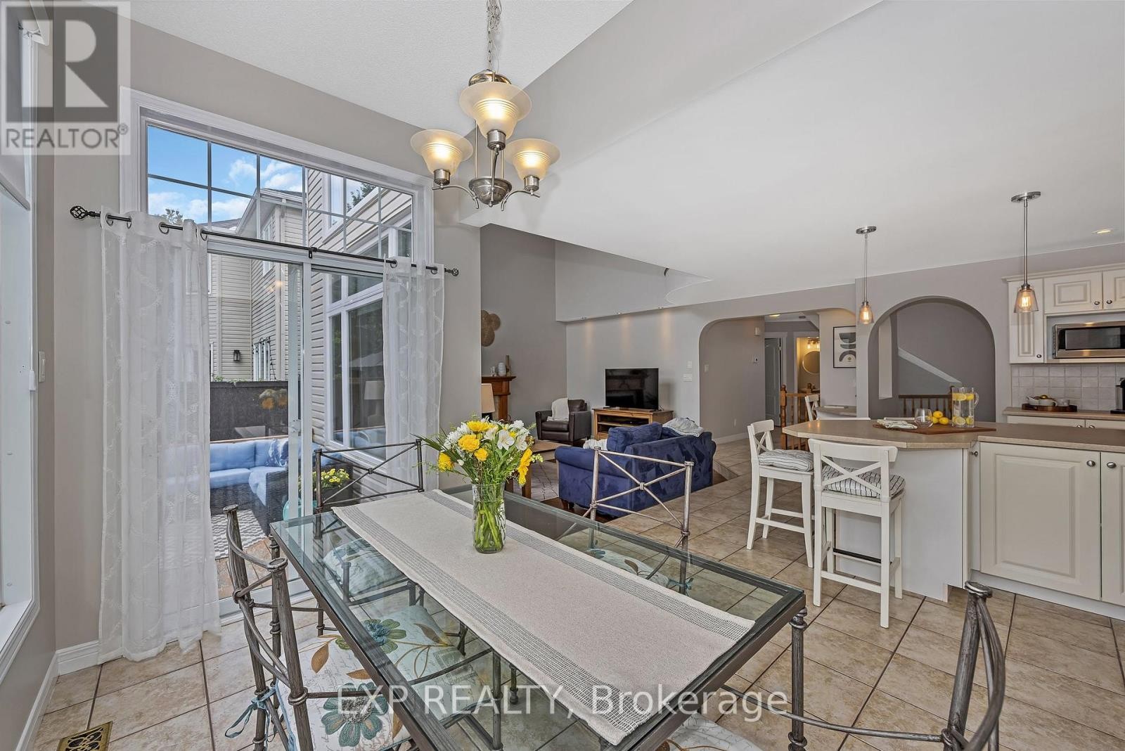 












3722 MOUNTAIN MEADOWS CRESCENT N

,
Ottawa,




Ontario
K1V1V7

