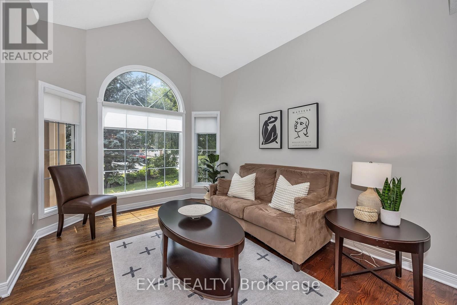 












3722 MOUNTAIN MEADOWS CRESCENT N

,
Ottawa,




Ontario
K1V1V7

