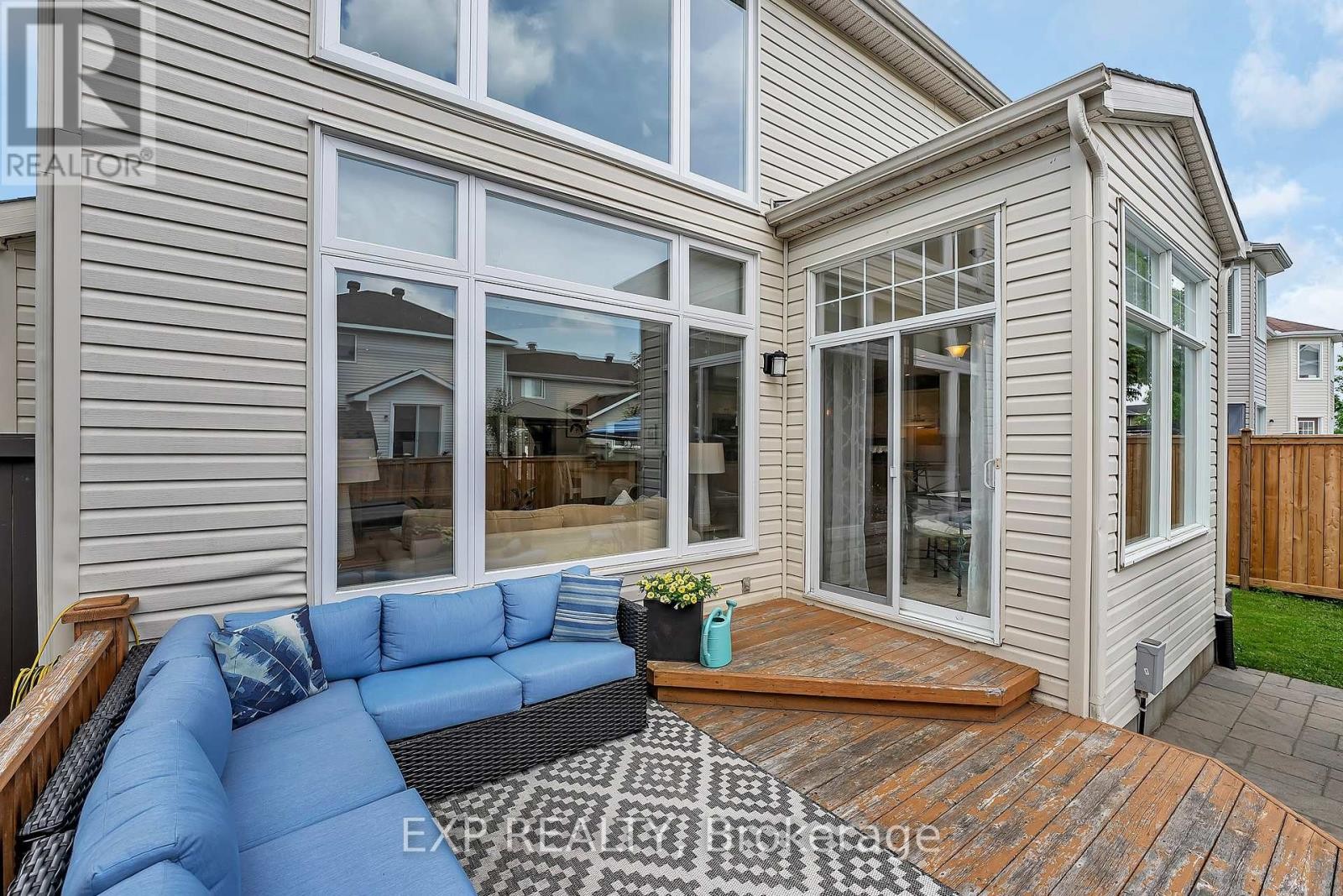 












3722 MOUNTAIN MEADOWS CRESCENT N

,
Ottawa,




Ontario
K1V1V7

