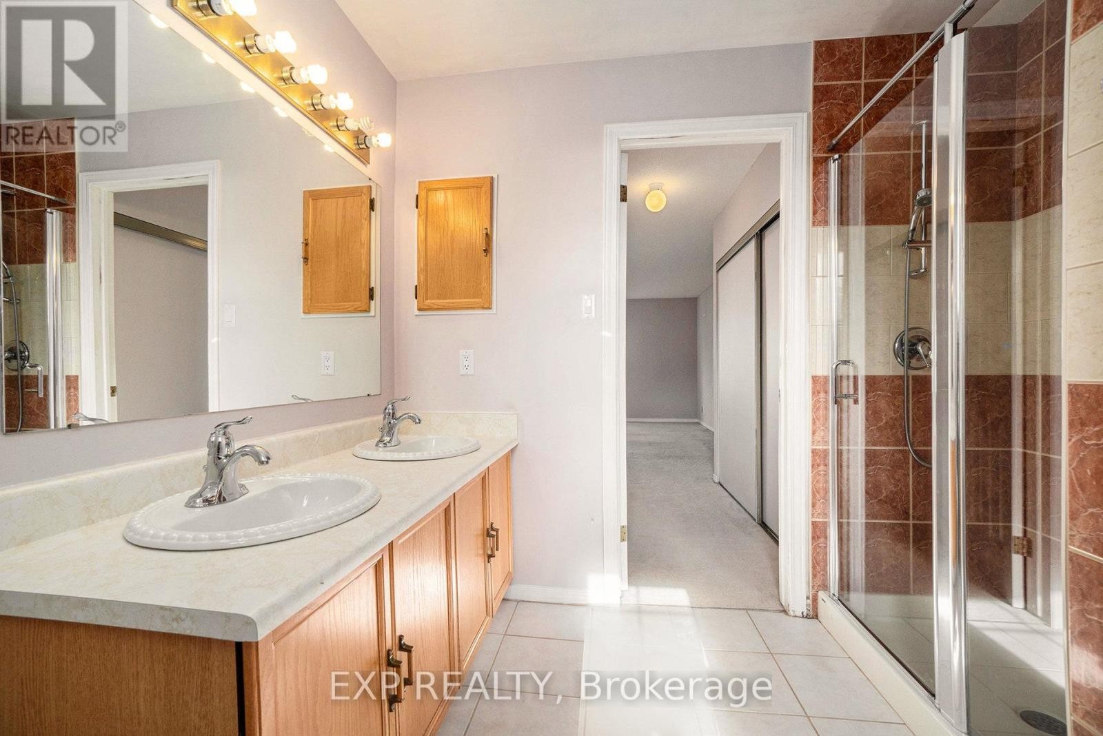 












683 APOLLO WAY

,
Ottawa,




Ontario
K4A1S8


