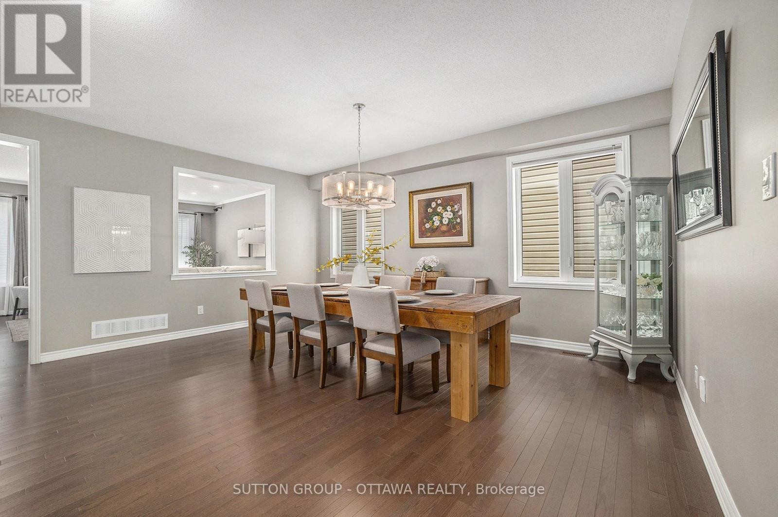 












156 ASPER TRAIL CIRCLE N

,
Ottawa,




Ontario
K2M2T6

