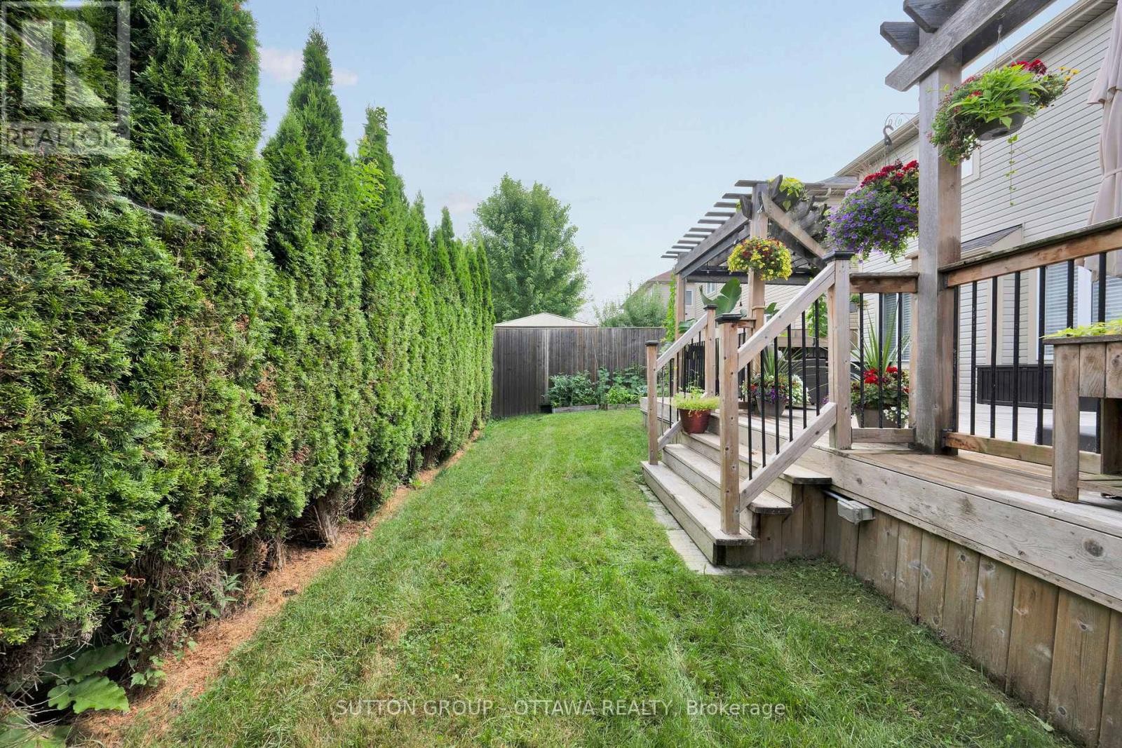 












156 ASPER TRAIL CIRCLE N

,
Ottawa,




Ontario
K2M2T6


