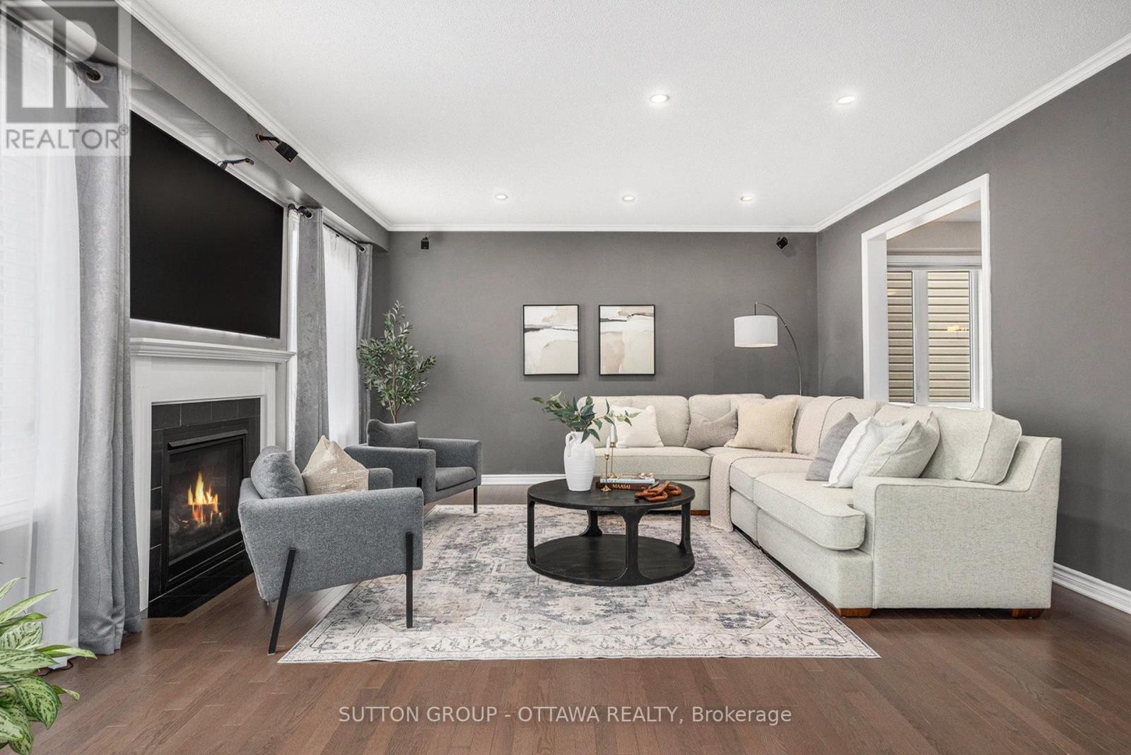 












156 ASPER TRAIL CIRCLE N

,
Ottawa,




Ontario
K2M2T6

