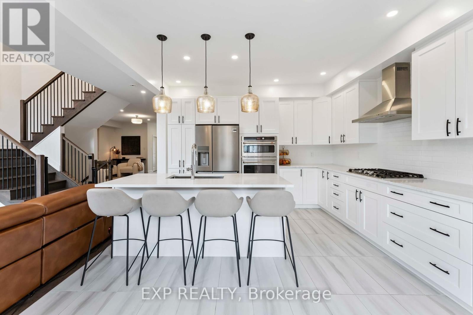 












717 ODYSSEY WAY

,
Ottawa,




Ontario
K1T0V9


