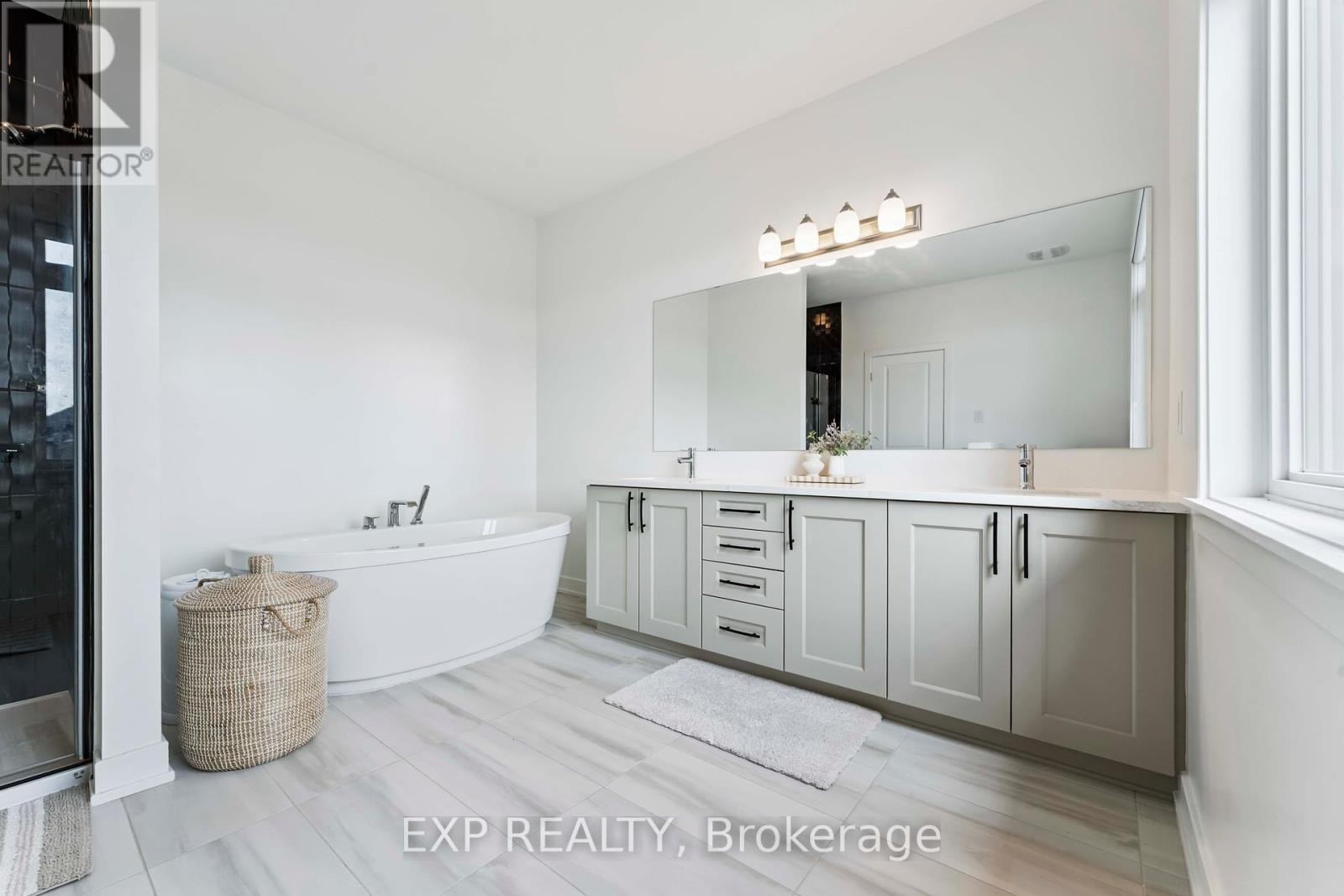 












717 ODYSSEY WAY

,
Ottawa,




Ontario
K1T0V9

