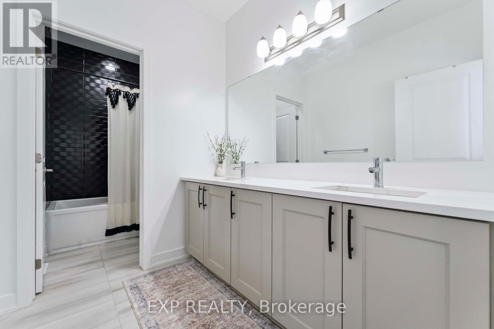 












717 ODYSSEY WAY

,
Ottawa,




Ontario
K1T0V9

